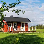 Hommala Riverside With Terrace, Sauna & Auroras Near Rovaniemi