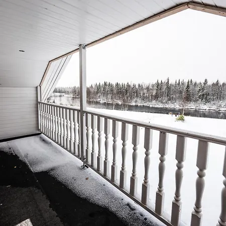 Lodge Hommala Riverside With Terrace, Sauna & Auroras Near Rovaniemi