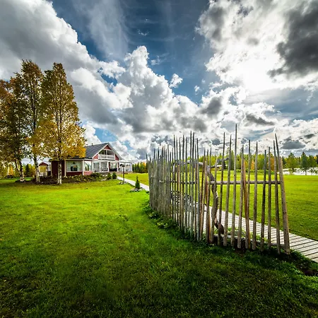 Hommala Riverside With Terrace, Sauna & Auroras Near Rovaniemi Jaktstuga Raiskio