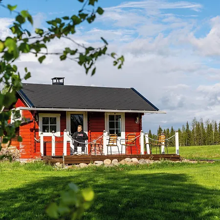 Hommala Riverside With Terrace, Sauna & Auroras Near Rovaniemi
