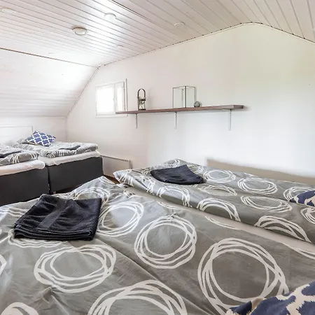 Hommala Riverside With Terrace, Sauna & Auroras Near Rovaniemi Lodge *