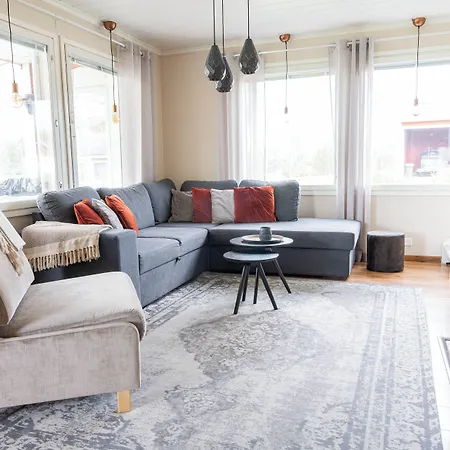 Lodge Hommala Riverside With Terrace, Sauna & Auroras Near Rovaniemi Raiskio