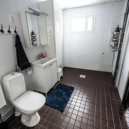 Hommala Riverside With Terrace, Sauna & Auroras Near Rovaniemi Lodge Raiskio